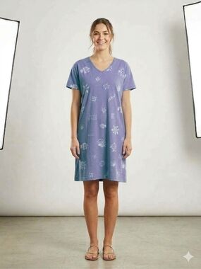 Women's V-Neck Short Sleeve Chemise in Lavender
